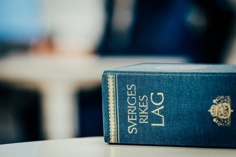 Kan tillfogande av andnöd utgöra misshandel?